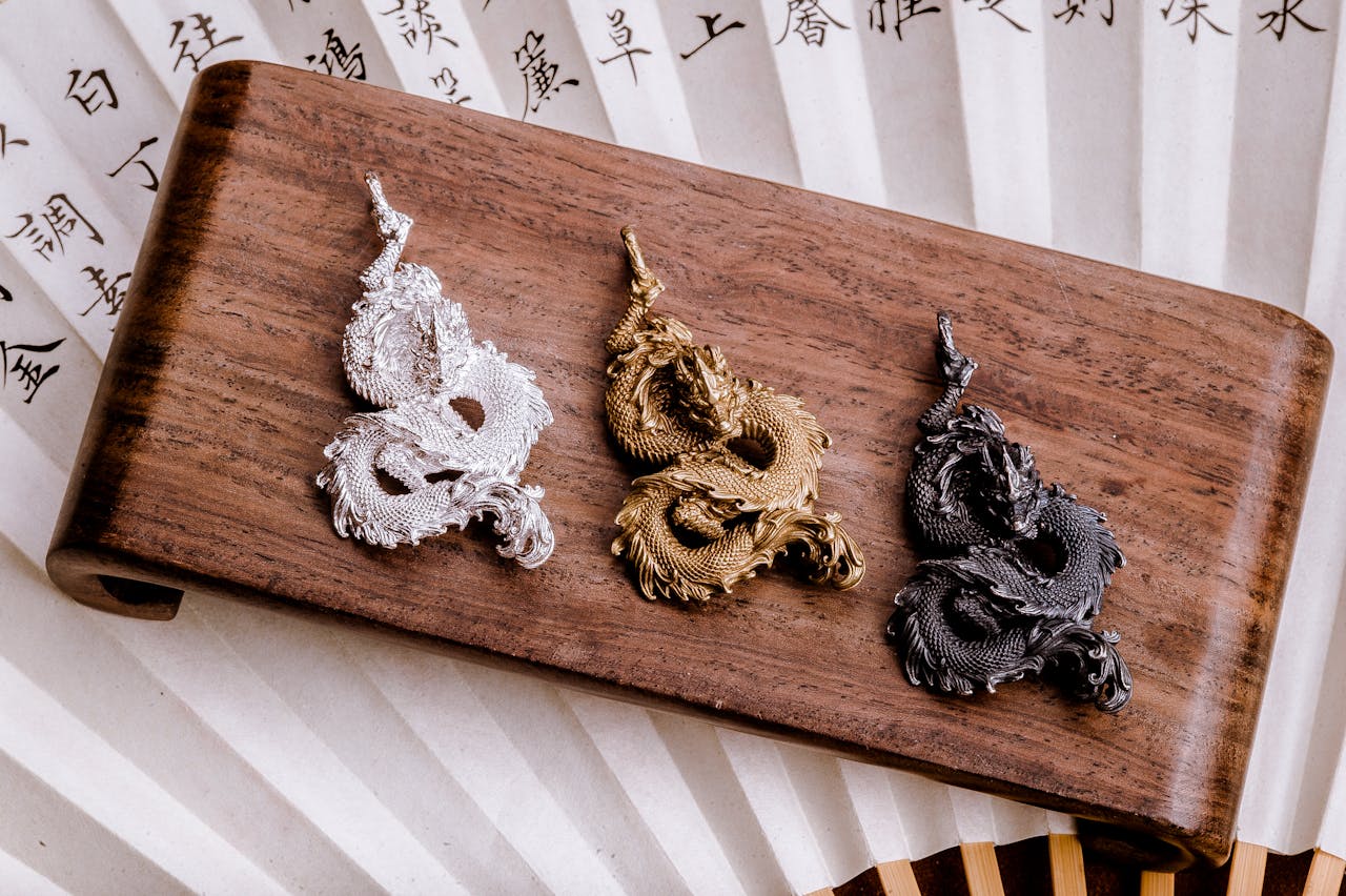 The Personalized Collection: Celebrate Your Uniqueness with Dazzle Dime