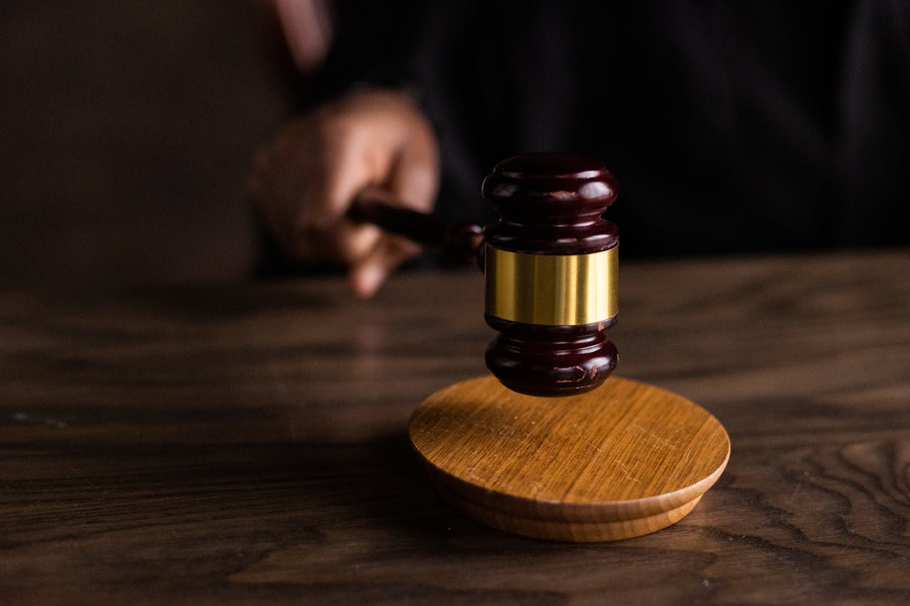 Lawyers & Officers