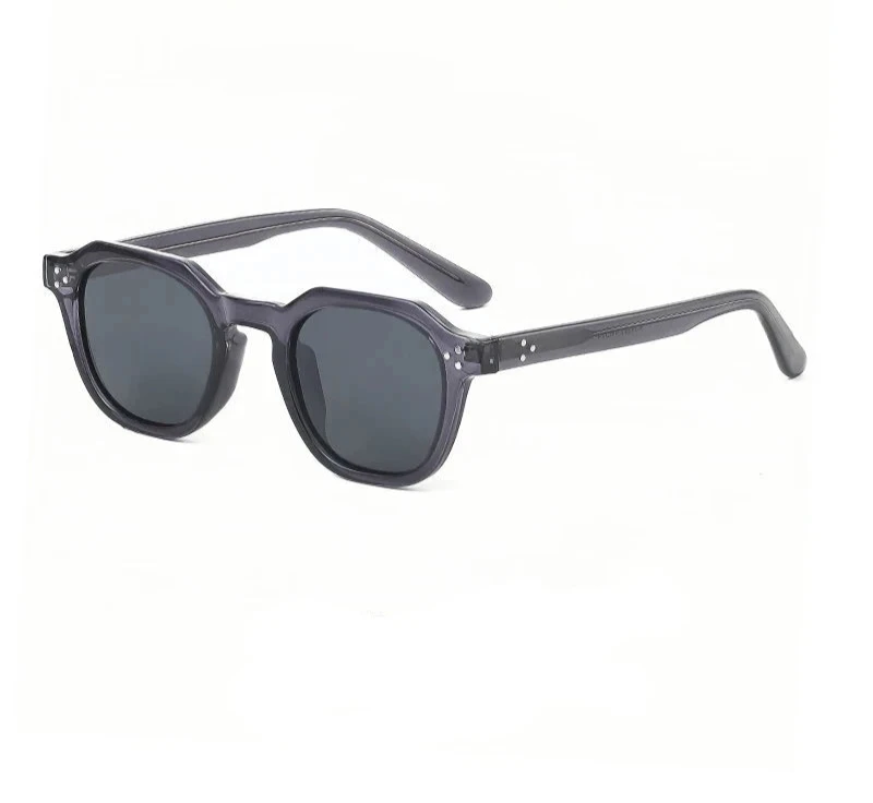 Retro Polarized Sunglasses – Ultralight TR90 Frame for Men & Women