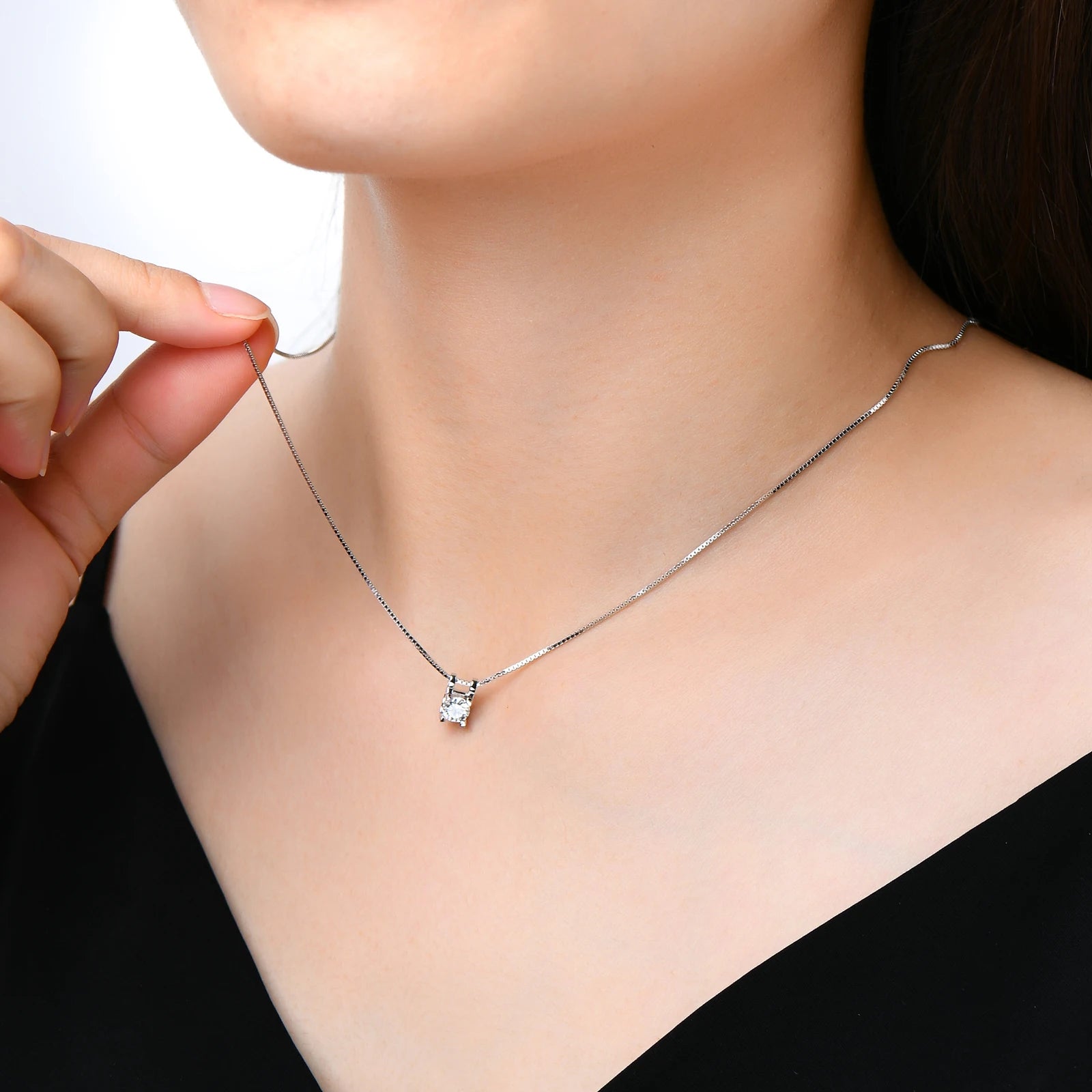 Moissanite Diamond Necklace
