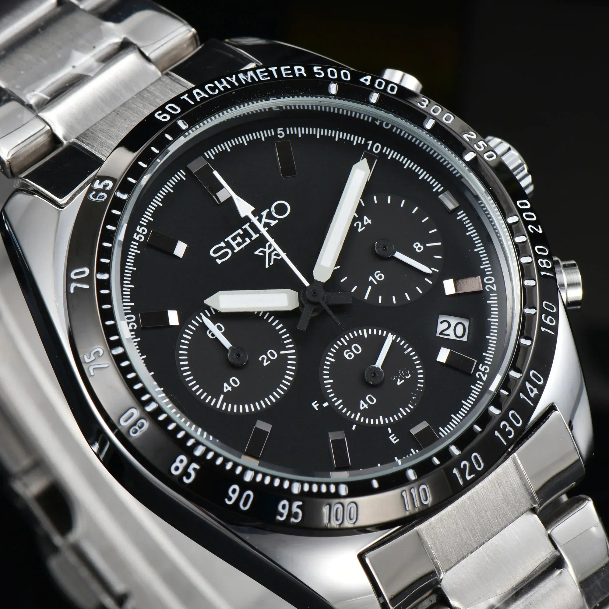 Luxury Quartz Chronograph – The Perfect Blend of Fashion, Business, and Sports