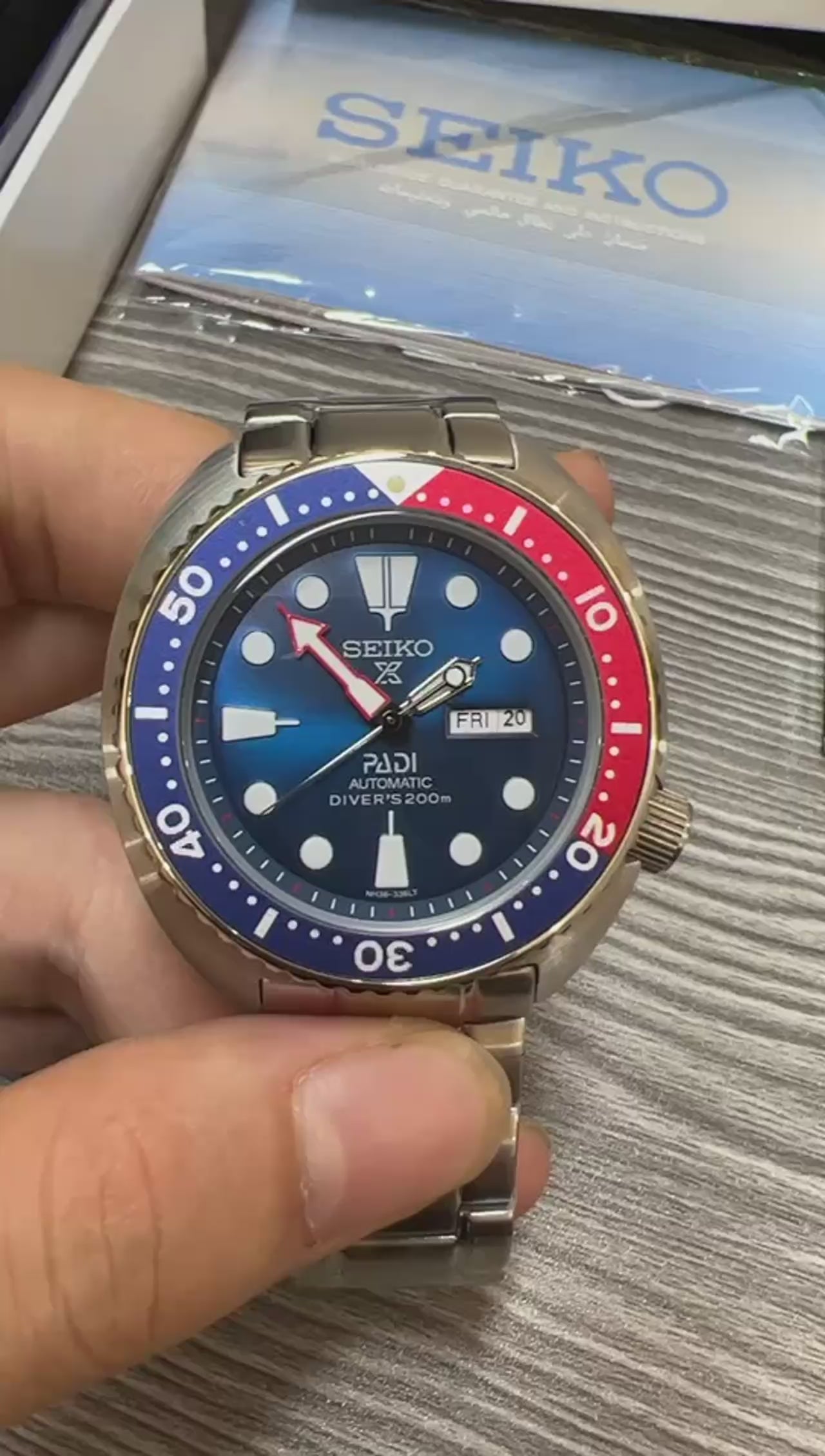Men's Water Ghost Automatic Mechanical Watch Diving Watch Silver Strap Blue Red Bezel Wrist Watch