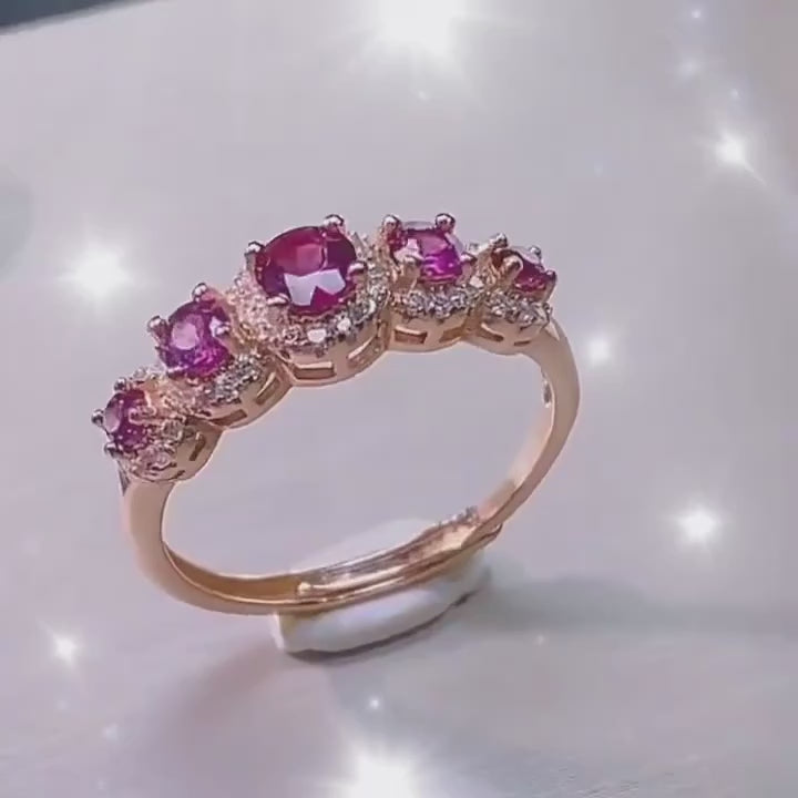 Garnet Engagement Ring: A Fiery Symbol of Protection and Passion šš„