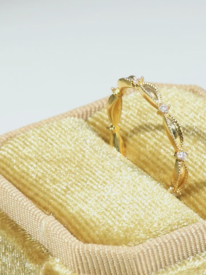 Dazzle Dime® 18K Solid Gold Moissanite Ring | AU750 Certified | Classic Wedding & Anniversary Jewelry