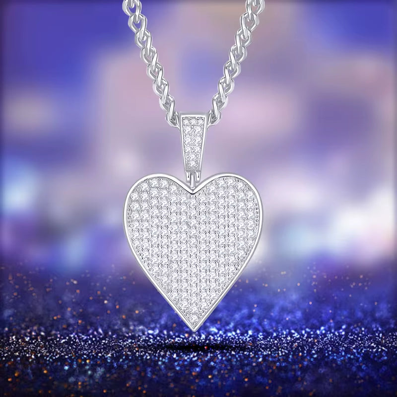 Hip-Hop Men’s Poker Hearts Necklace – 925 Sterling Silver with Moissanite Pendant