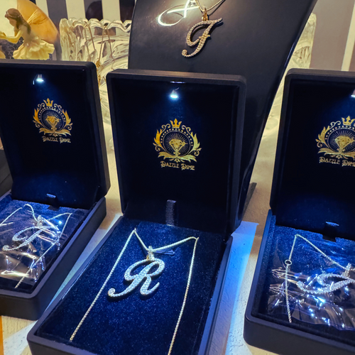 Dazzle Dime Customisable Initial Pendant with Chain – A to G in Sterling Silver & 18K Gold Plating - Dazzle Dime®