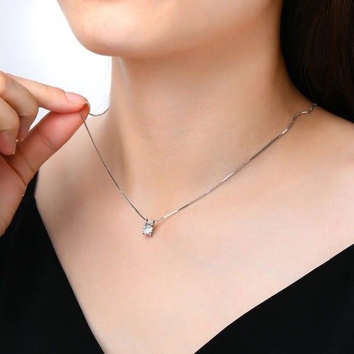 Moissanite Diamond Necklace
