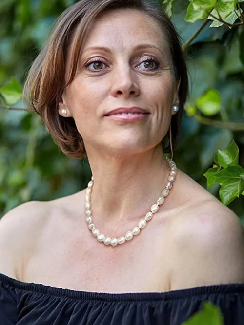 Dazzle Dime® AA Quality Freshwater Cultured Pearl Necklace – 8-9mm/9-10mm Pearls with Sterling Silver Clasp | Classic Strand for Women