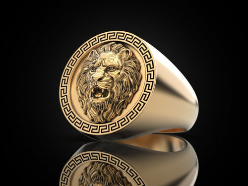 Dazzle Dime Lion Signet Ring DAZZLE DIME™