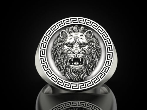 Dazzle Dime Lion Signet Ring DAZZLE DIME™