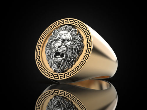 Dazzle Dime Lion Signet Ring DAZZLE DIME™